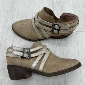 Stylish Tan and Silver Women's Ankle Boots